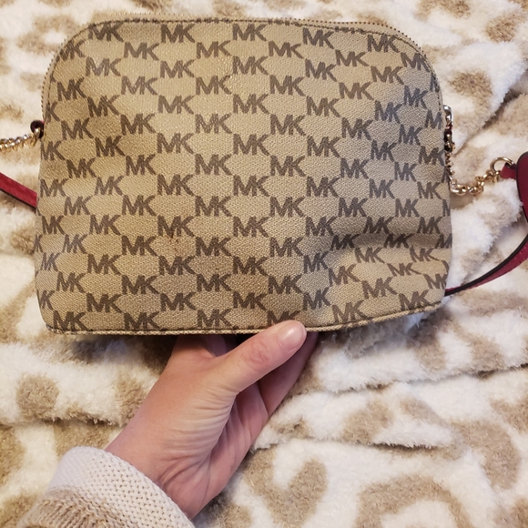 SOLD-Michael Kors Raspberry Tan Crossbody - Picture 6 of 9